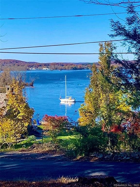 108 River Rd, Deep River, CT 06417 Zillow