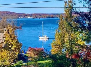 108 River Rd, Deep River, CT 06417