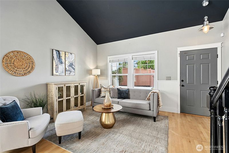 4th image of 6909 135th Street SE