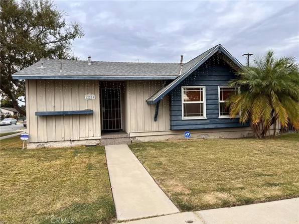 12259 Centralia St, Lakewood, CA 90715