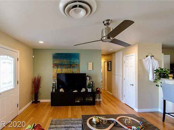 5th image of 6545 Alta Dr