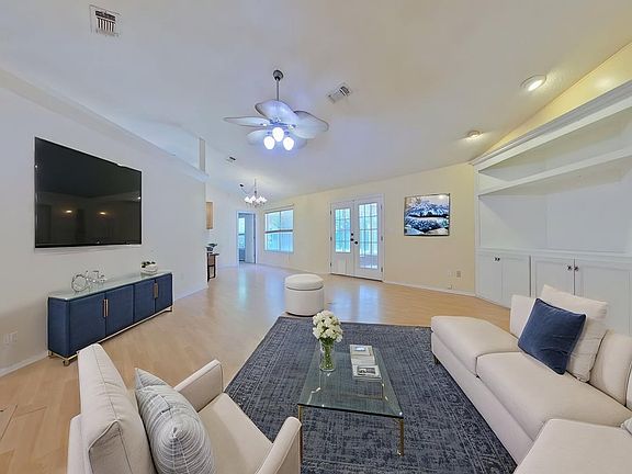2nd image of 3341 Marion Oaks Way