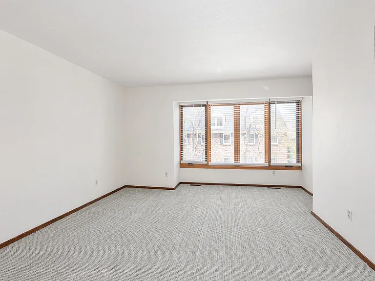 932 E Ellsworth Ave #A — Photo 20