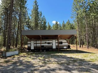 4104B Lyon And Moss Rd, Loon Lake, WA 99148