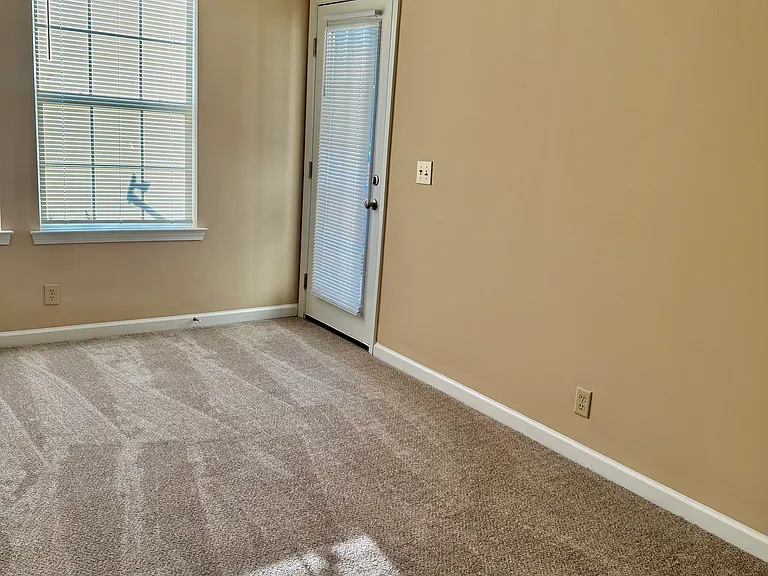 146 N Timber Dr — Photo 22