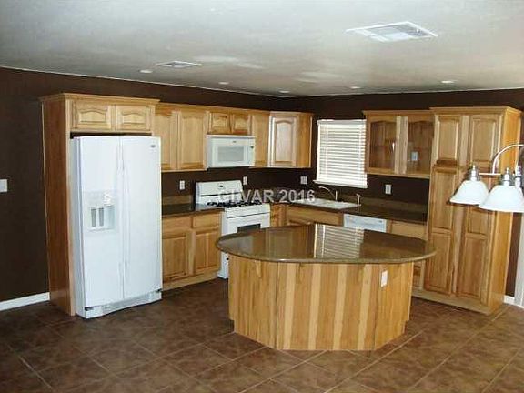 3rd image of 846 Vermillion Dr