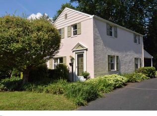 105 Garth Rd, Oreland, PA 19075