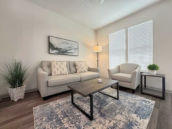 1515 Flournoy Loop, Clearwater, FL