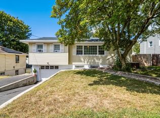 617 Vail Rd, Landing, NJ 07850