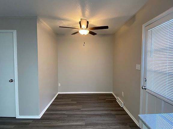 3rd image of 635 Edward Ave #635