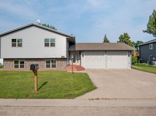 151 13th Ave N, Casselton, ND 58012