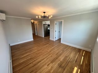 30-68 12th St #3, Astoria, NY 11102