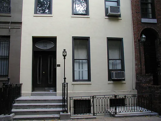 Rented by Sandra Greer Real Estate | media 14