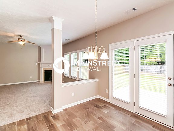 Breakfast Nook