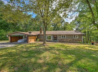 1260 Forest Hills Blvd, Bella Vista, AR 72715