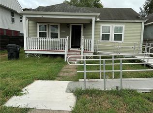 5923 Painters St, New Orleans, LA 70122