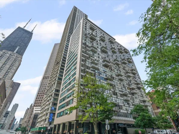 1000 N Lake Shore Dr APT 1105, Chicago, IL 60611