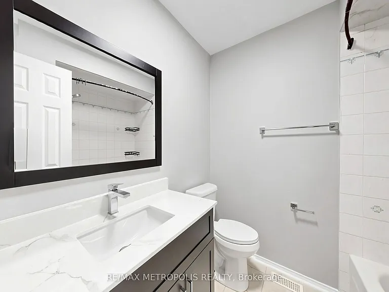 118 Jordan Dr — Photo 34