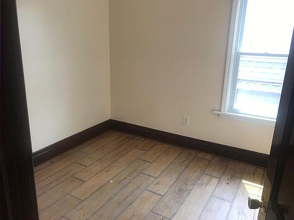 3rd image of 89 N Ogden St #1