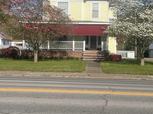 904 WHEELING AVENUE, Glen Dale, WV 26038