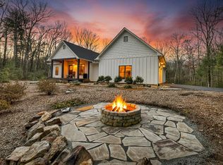 29 Robert Dr, Ellijay, GA 30536