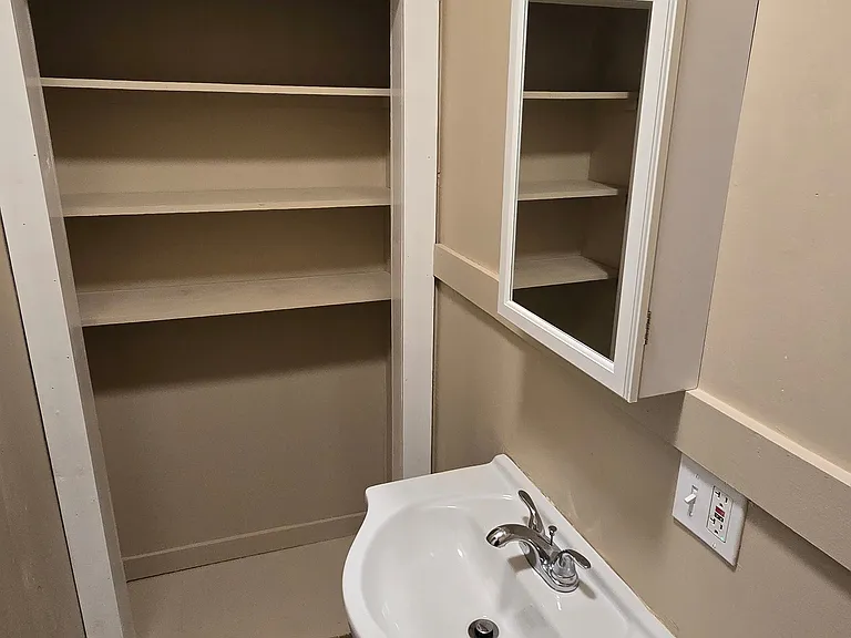 504 Main St #1 — Photo 34