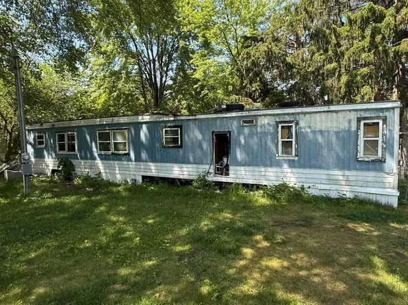 1404 N Rumbaugh Ln #6, Midland, MI 48642