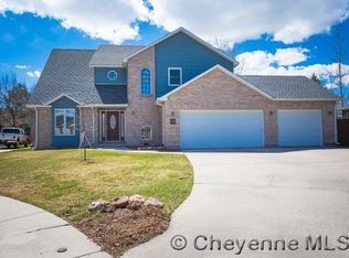 219 Carriage Cir, Cheyenne, WY 82009