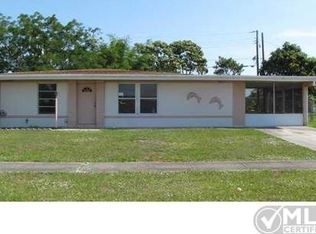 109 SE Soneto Ct, Port Saint Lucie, FL 34983