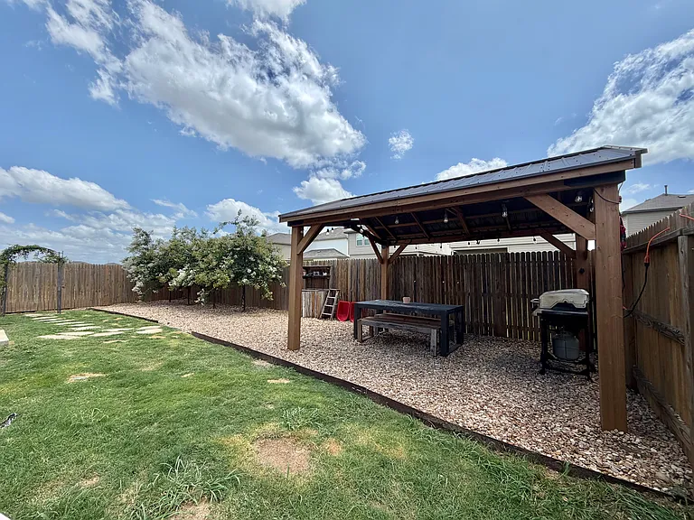 467 Pebble Creek Run — Photo 11