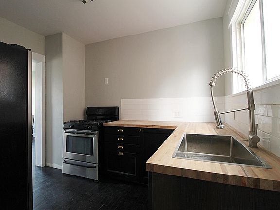 3rd image of 16618 Woodingham Dr #1