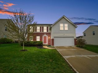 4915 Whispering Falls Dr, Groveport, OH 43125