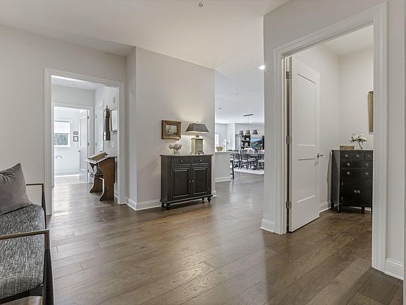 2nd image of 5233 Highpointe Lakes Dr #101