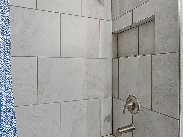 7509 Enchanted Park Dr — Photo 45