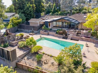 530 Darrell Rd, Hillsborough, CA, 94010