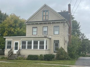205 N Peterboro St, Canastota, NY 13032