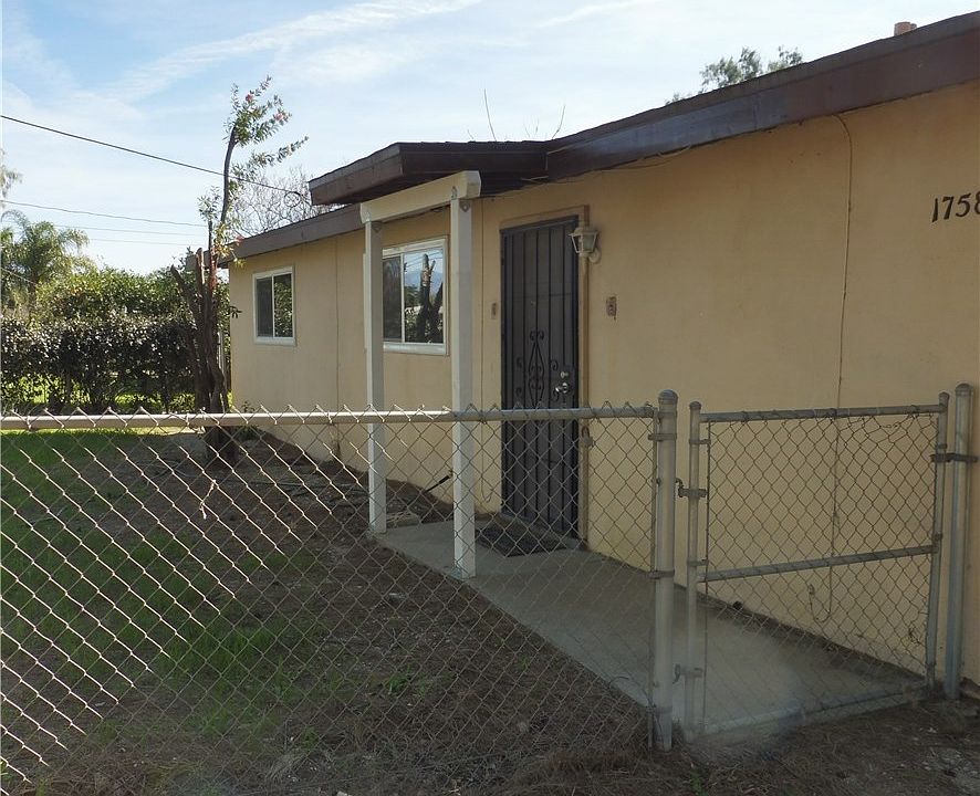 1st image of 17583 Santa Ana Ave