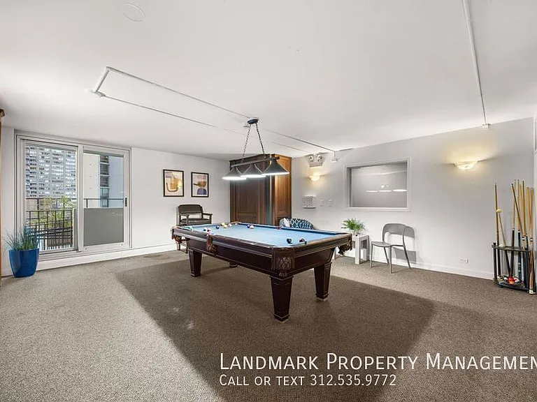 6033 N Sheridan Rd #35D — Photo 38