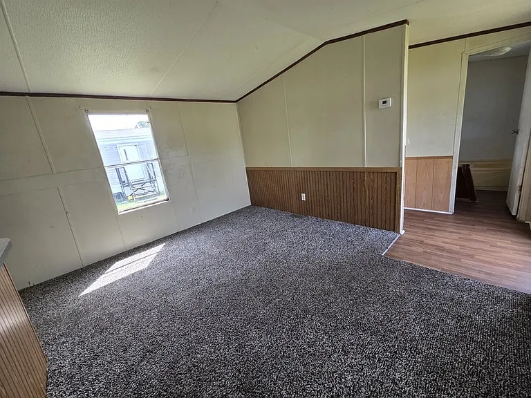 2502 Cattail Cir #33 — Photo 15