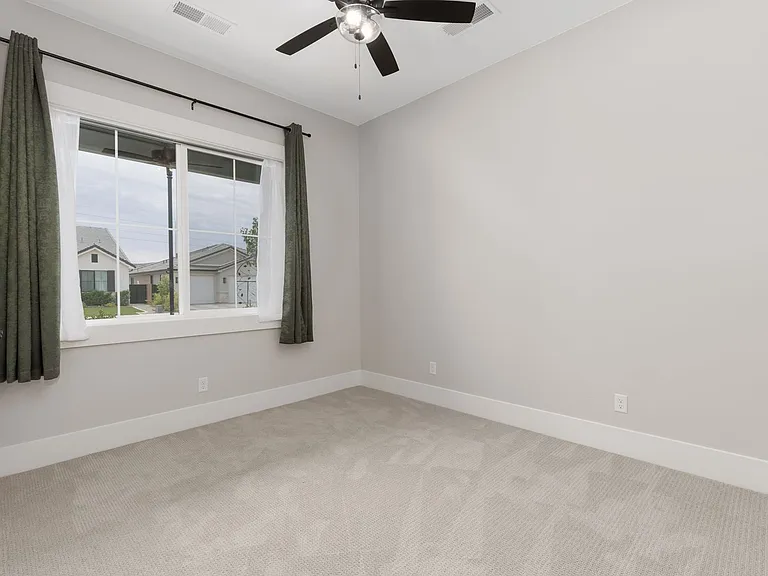 334 S Water Course Dr — Photo 15