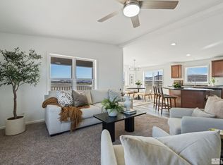 7605 Remington Rd, Silver Springs, NV 89429