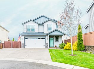 607 N Helens View Dr, Ridgefield, WA 98642