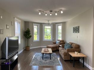 3 Bull St #2B, Newport, RI 02840