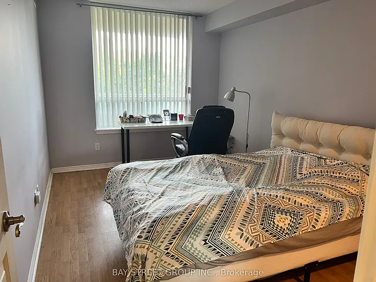 35 Empress Ave #303 — Photo 9