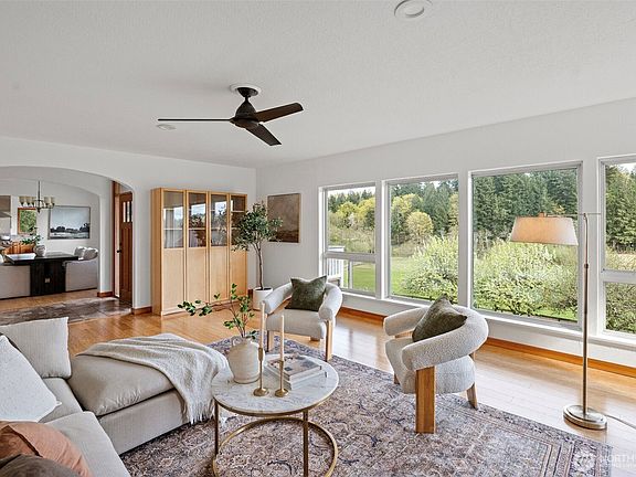 5th image of 5816 Ray Nash Dr NW