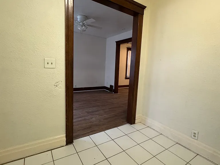 295 Marston St — Photo 7