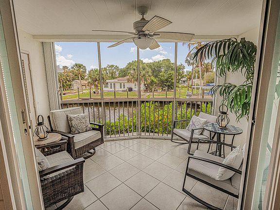 5th image of 3901 SE Saint Lucie Boulevard #B-13