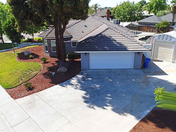 4th image of 2561 Lemmon Ct