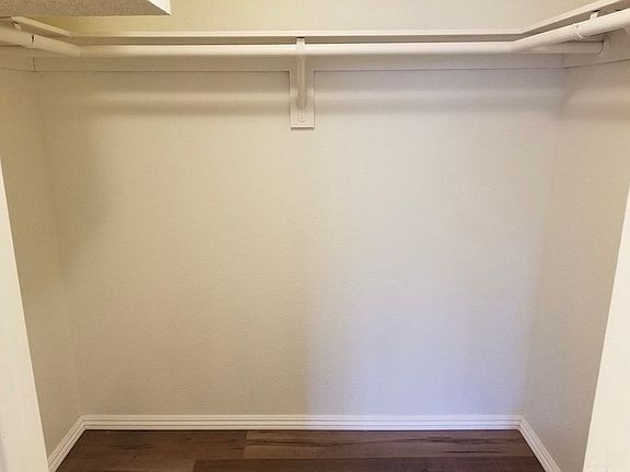 2nd image of 26200 Redland Blvd #5