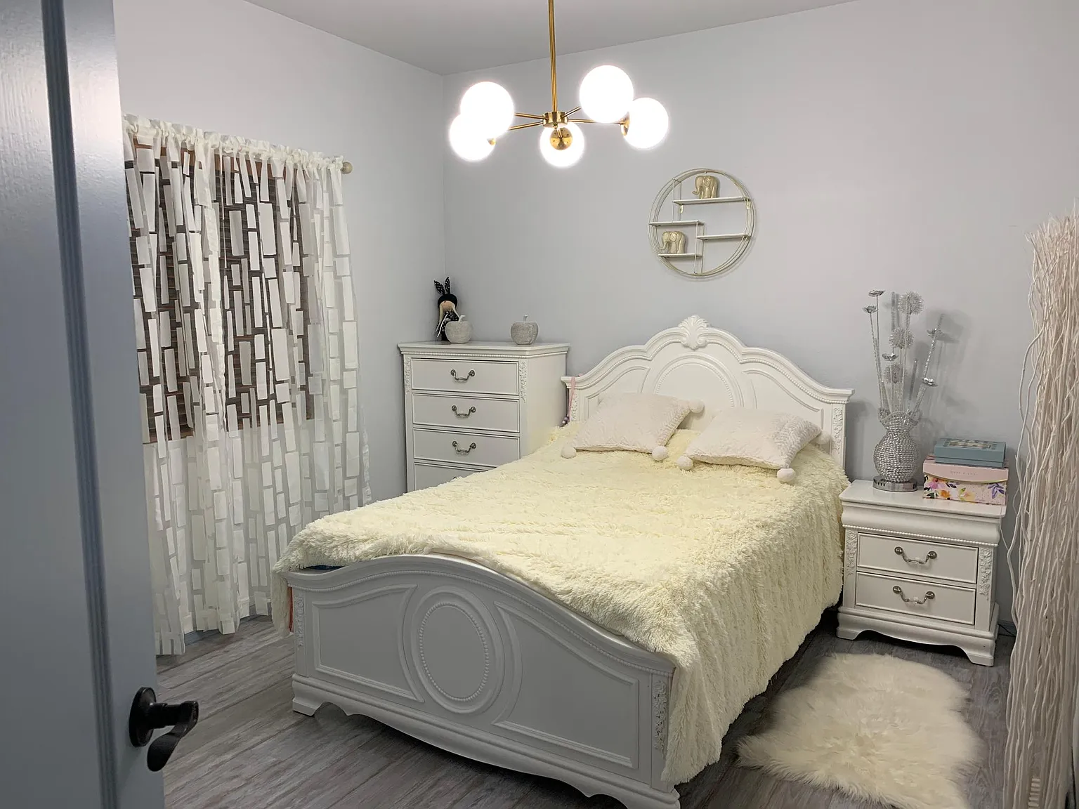 4564 E Campbell Ct — Photo 3